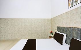 Hotel O Vk Palace